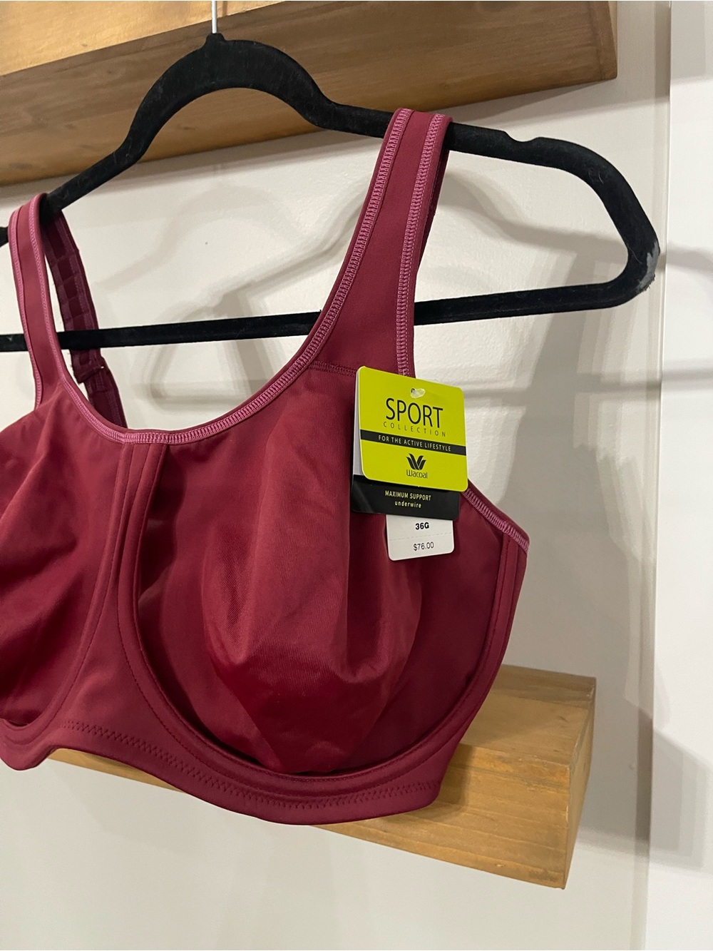 NWT Wacoal Sport Bra- $78 - Picture 2 of 5